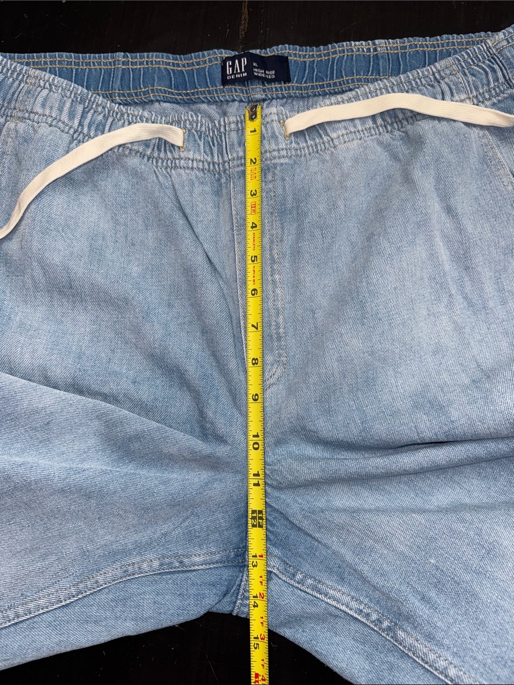 GAP pull on high rise wide leg light wash jeans. size XL. like new condition. - Picture 11 of 12